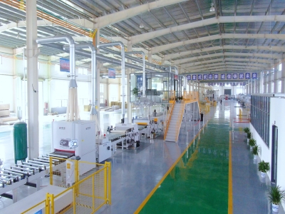 外墻保溫一體板生產(chǎn)線廠家：天意機械設(shè)備開啟建筑保溫裝飾體驗